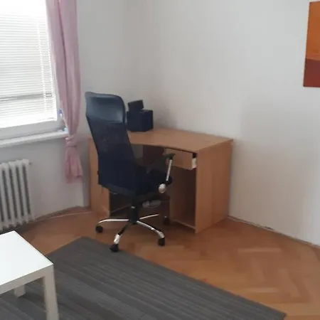 In 3 Apartment