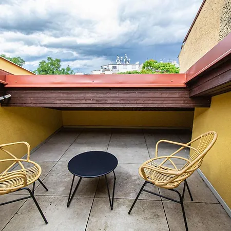 Quite Loft With Balcony And 3 Air Conditioners