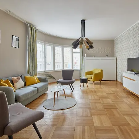Days - Modern W Retro Elements - New Town *