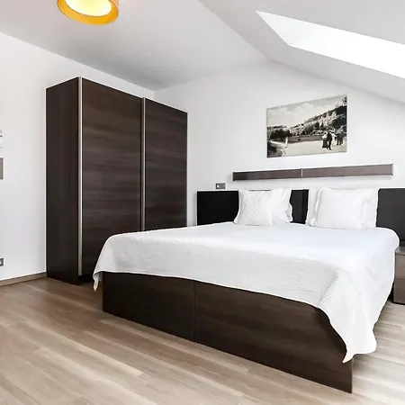 Vinohradsky Dum Aparthotel