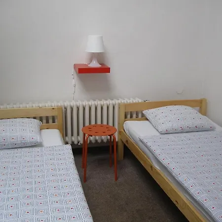 Ladvi Hostel *