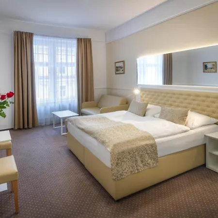 Taurus 4*