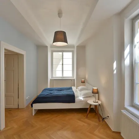 Celetna 27 * Prague
