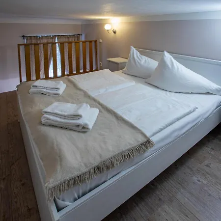 Apartment Michalska *