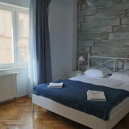 Charles Square Apartment *