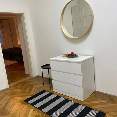 Krakovska - Wenceslas Square Apartment *
