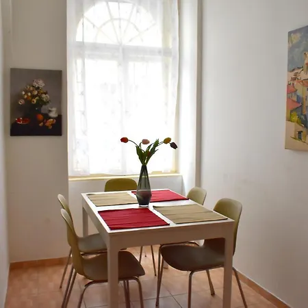 Andy'S Central 3-Bedroom Apartment ! Apartment