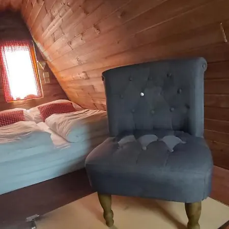Winter Tiny House In Prague Prázdninový areál