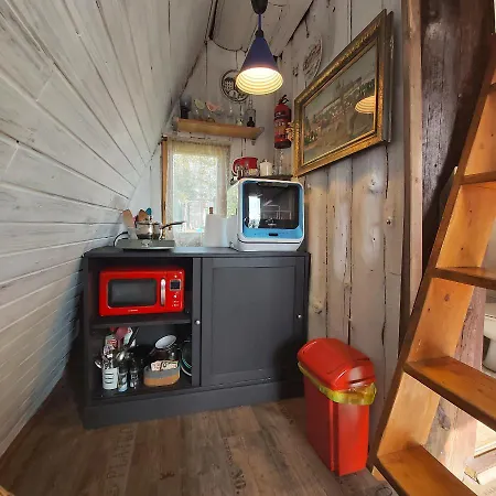 Winter Tiny House In Prague * Prag