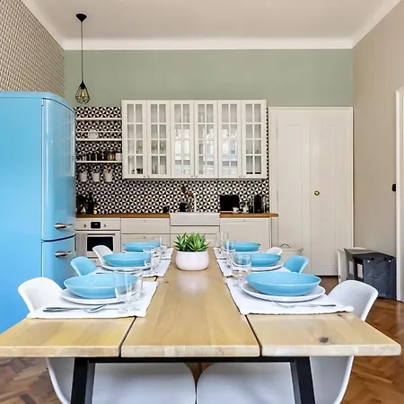 Apartment Cubistic Eliska / Jewish Quarter / Old Town