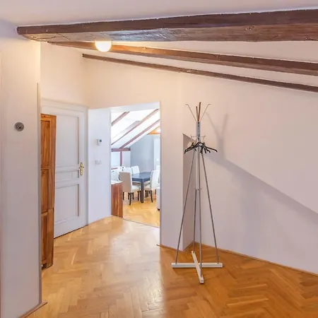 Aparthotel Janackovo - Riverside Praag