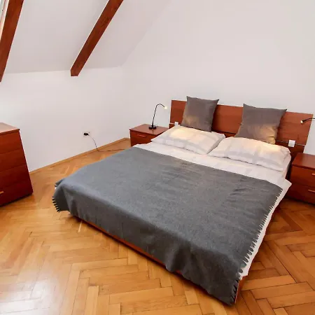 Apartment O21 By Interhome *