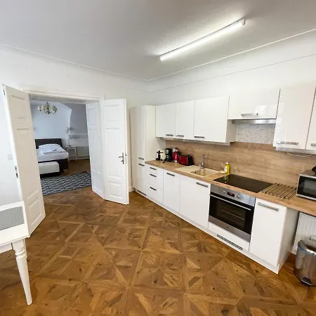 Apartment U Obecniho Dvora - Old Town *
