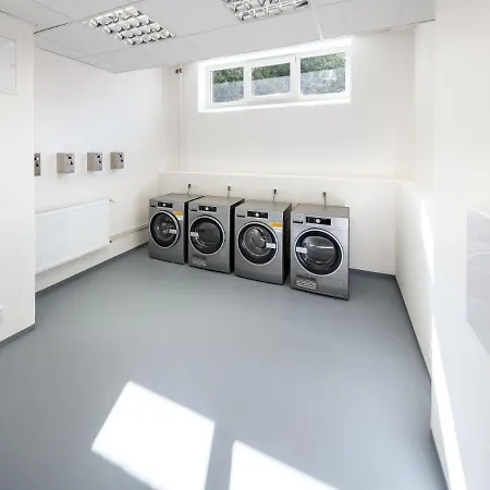 Apartment Wellness Studio! Finnish Sauna, Whirlpool, Gym & More! Prague