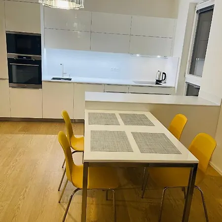 Nova Nuselska Apartment *