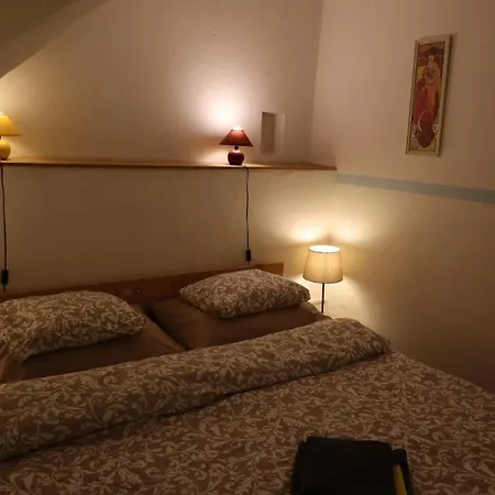 Homestay Old Town & Parking Assistance