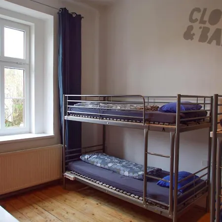 Clown And Bard Hostel *