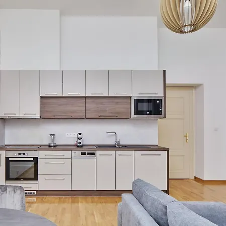 Days Appartement Prague