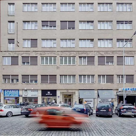 Sleek Near Wenceslas Square By Days