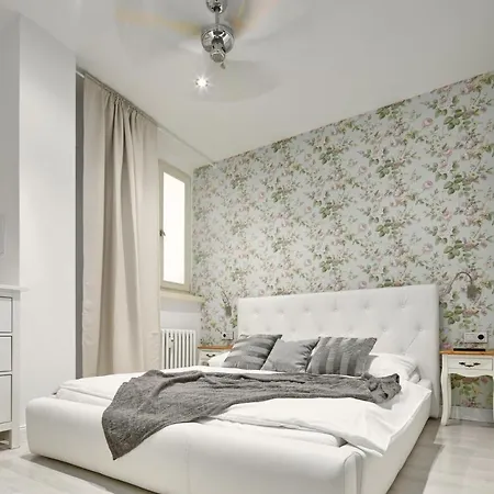 Apartment Sleek Near Wenceslas Square By Days *
