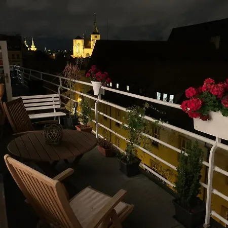 Apartment Anenska By Charles Bridge 1 Prague