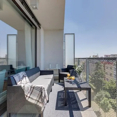Apartment Jt's Korunni Str. Prague