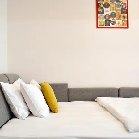 Apartment Ge