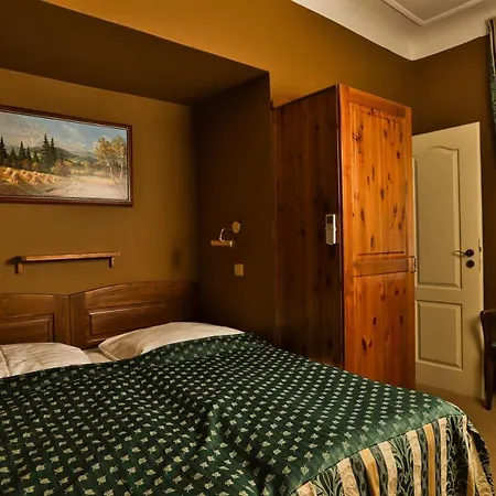Hotell U Schnellu 3*