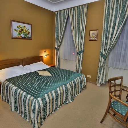 Hotel U Schnellu 3*