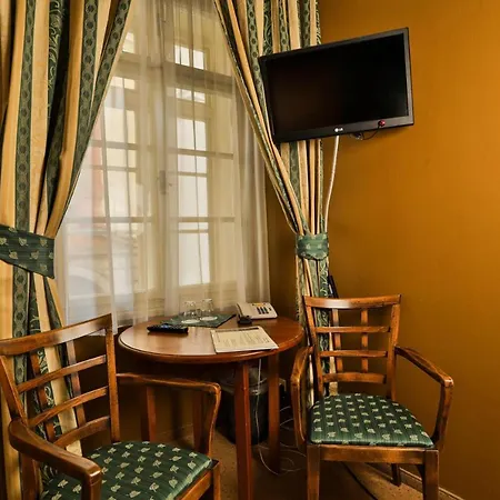 Hotell U Schnellu 3*