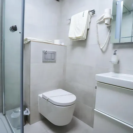 Hotel U Schnellu 3*