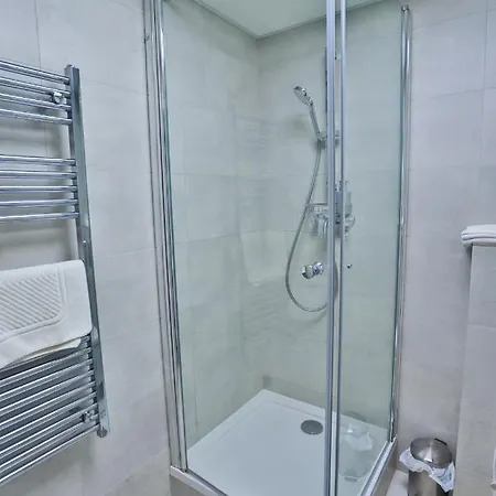 Hotell U Schnellu Prag