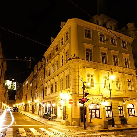 U Schnellu Hotell