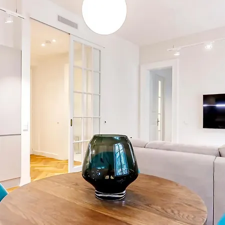 Luxury In The Centre Apartment