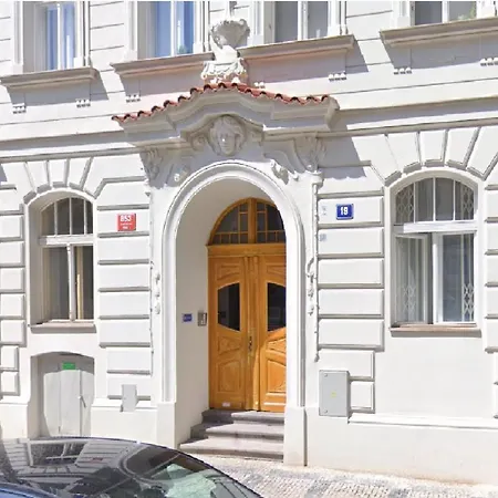 Ubytování v soukromí & Parking Assistance *