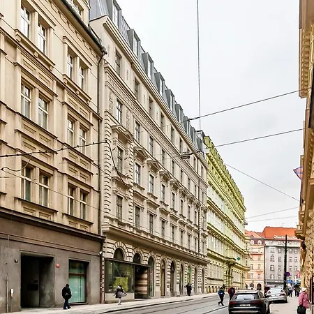 Luxury In The Centre Apartment Prague