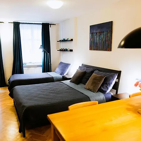 Fantom Hotel apartamentowy Praga