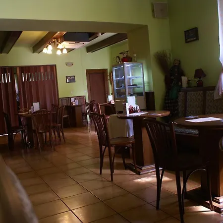 Hotel Pawlovnia 3*