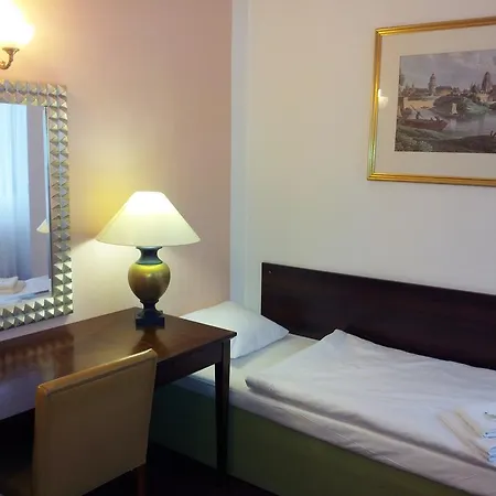 & Florian Hotel 3*