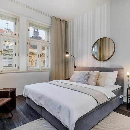 Apartment Charming By Michal&friends Prague