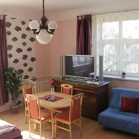 Julie Guest house 3*