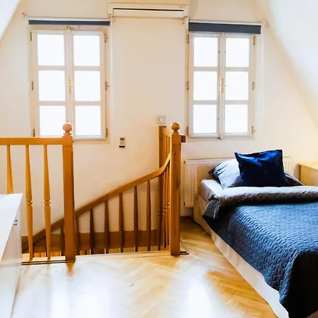 Hotel apartamentowy Fantom Praga