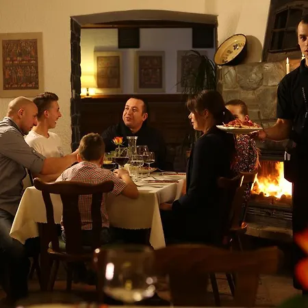 U Semika 3* Prague