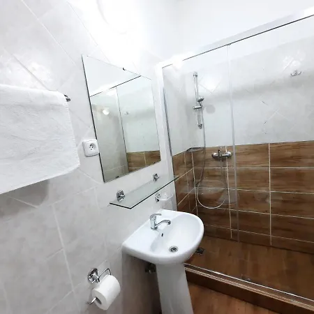 Guest house City Center & L'opera 2*