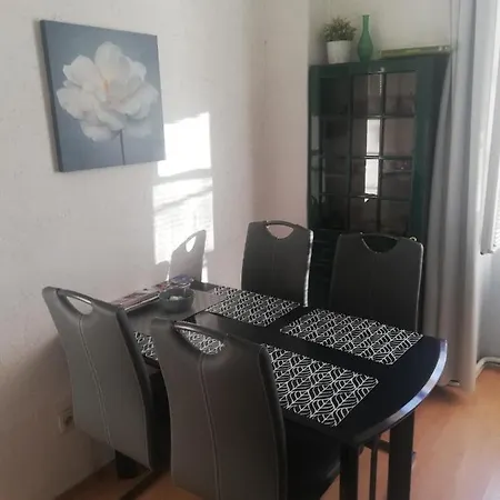 Apartment Karolina *