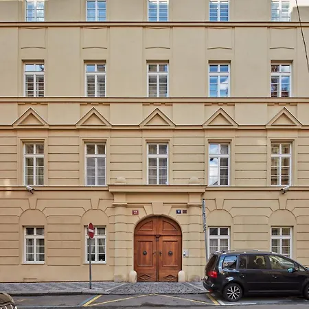 Cozy Flat In New Town By Days Apartment
