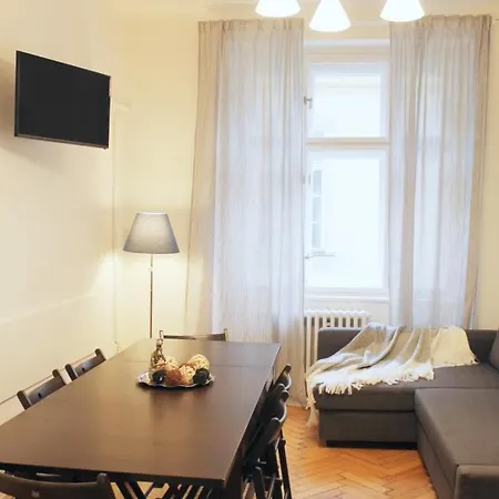 Modern Michalska 6 * Prague