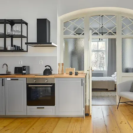 Contemporary On Old Town Square By Days Apartment