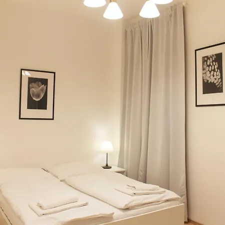 Modern Michalska 6 * Prague