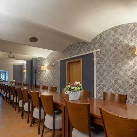 Pytloun Chateau Hotel Ctenice Prague